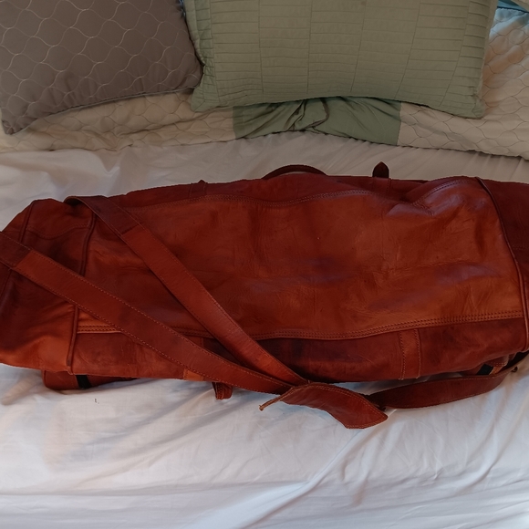 Komals Passion Leather - Picture 3 of 10